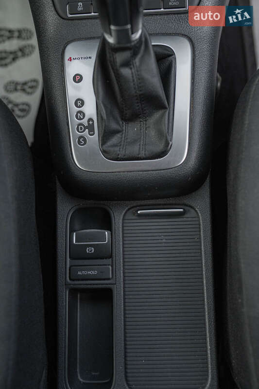 Внедорожник / Кроссовер Volkswagen Tiguan 2013 в Львове