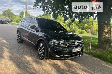 Внедорожник / Кроссовер Volkswagen Tiguan 2018 в Кропивницком