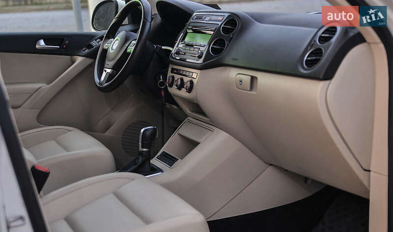 Позашляховик / Кросовер Volkswagen Tiguan 2014 в Івано-Франківську