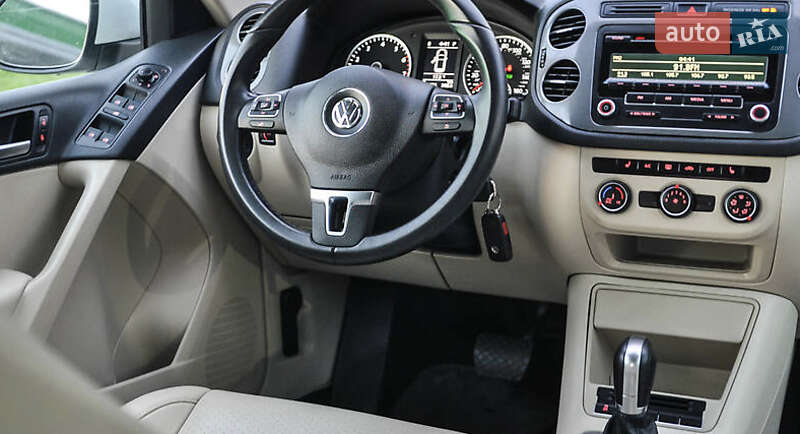 Позашляховик / Кросовер Volkswagen Tiguan 2014 в Івано-Франківську