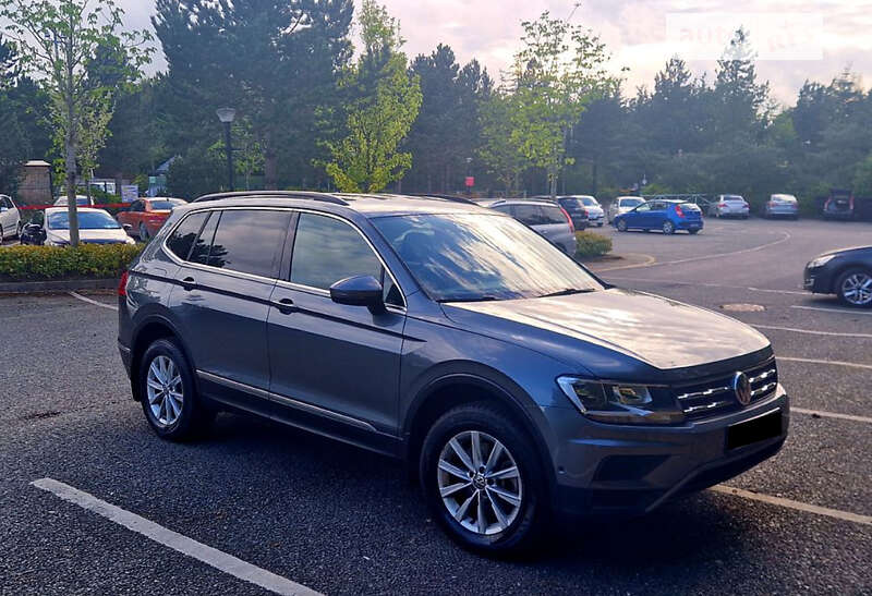 Внедорожник / Кроссовер Volkswagen Tiguan 2018 в Киеве