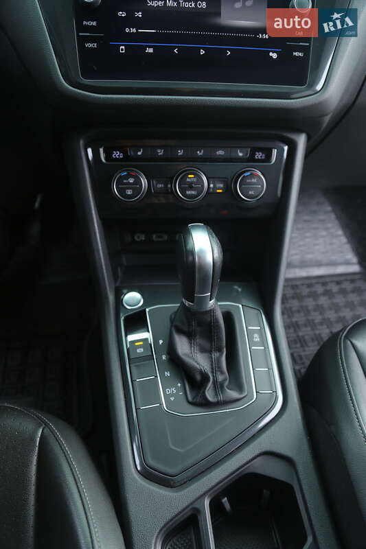 Внедорожник / Кроссовер Volkswagen Tiguan 2017 в Хмельницком фото 32 Внедорожник / Кроссовер Volkswagen Tiguan 2017 в Хмельницком