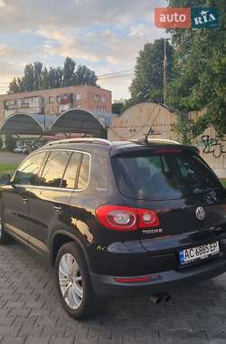 Внедорожник / Кроссовер Volkswagen Tiguan 2010 в Луцке