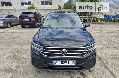 Позашляховик / Кросовер Volkswagen Tiguan 2022 в Івано-Франківську