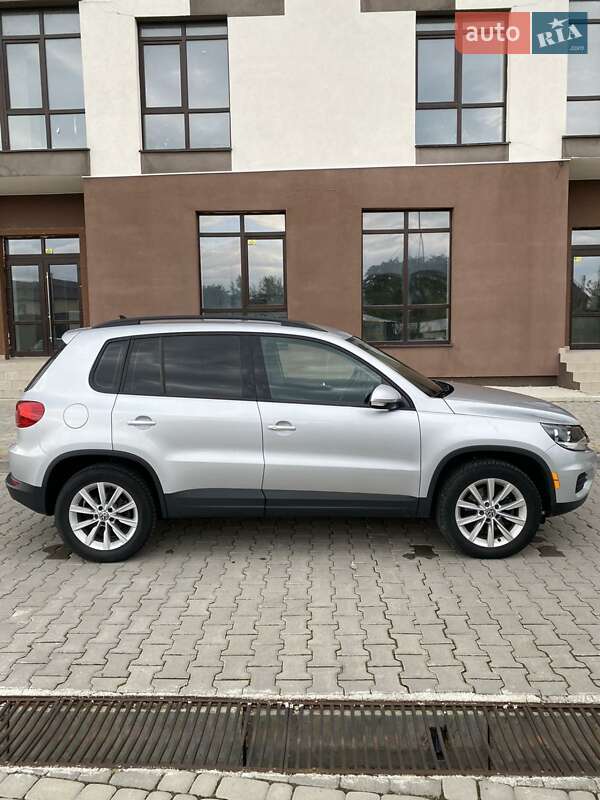Внедорожник / Кроссовер Volkswagen Tiguan 2017 в Надворной