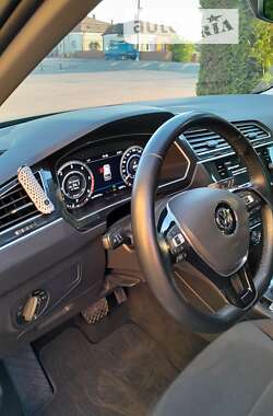 Внедорожник / Кроссовер Volkswagen Tiguan 2018 в Рогатине