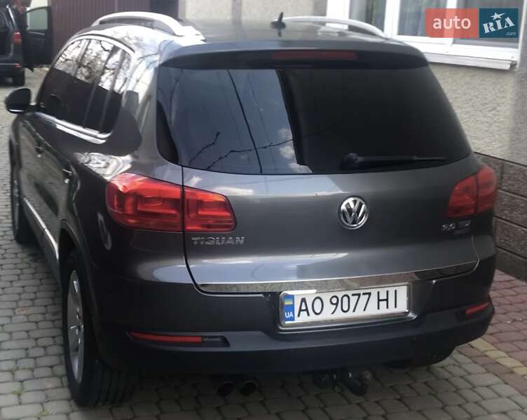 Внедорожник / Кроссовер Volkswagen Tiguan 2013 в Иршаве
