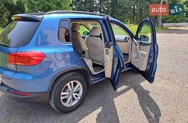 Внедорожник / Кроссовер Volkswagen Tiguan 2016 в Бурштыне