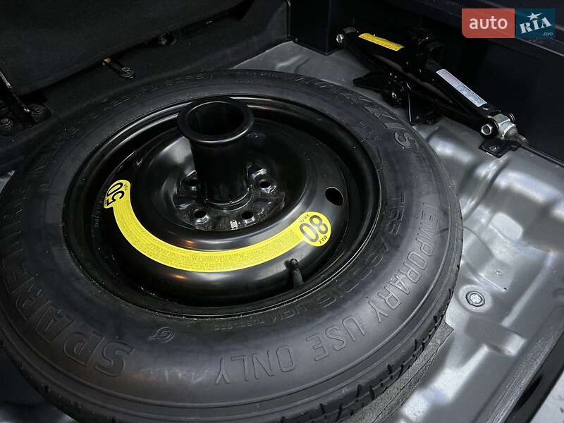 Внедорожник / Кроссовер Volkswagen Tiguan 2015 в Луцке