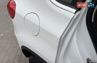Внедорожник / Кроссовер Volkswagen Tiguan 2015 в Луцке