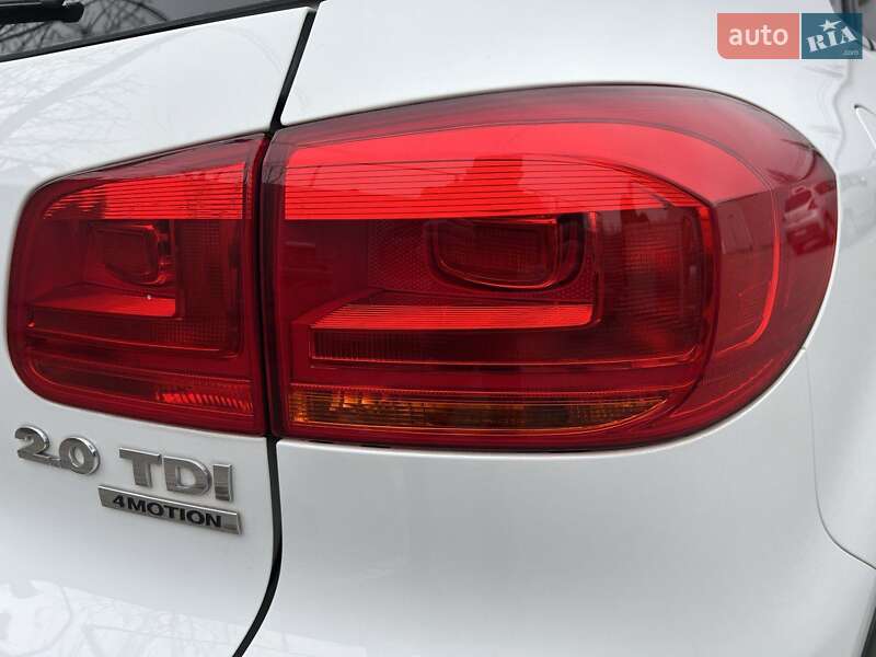 Внедорожник / Кроссовер Volkswagen Tiguan 2015 в Луцке