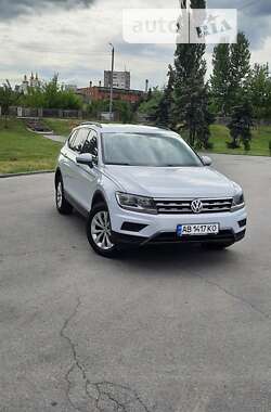 Позашляховик / Кросовер Volkswagen Tiguan 2018 в Вінниці