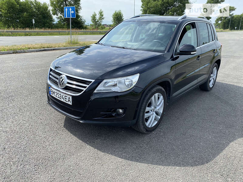 Позашляховик / Кросовер Volkswagen Tiguan 2008 в Ромнах