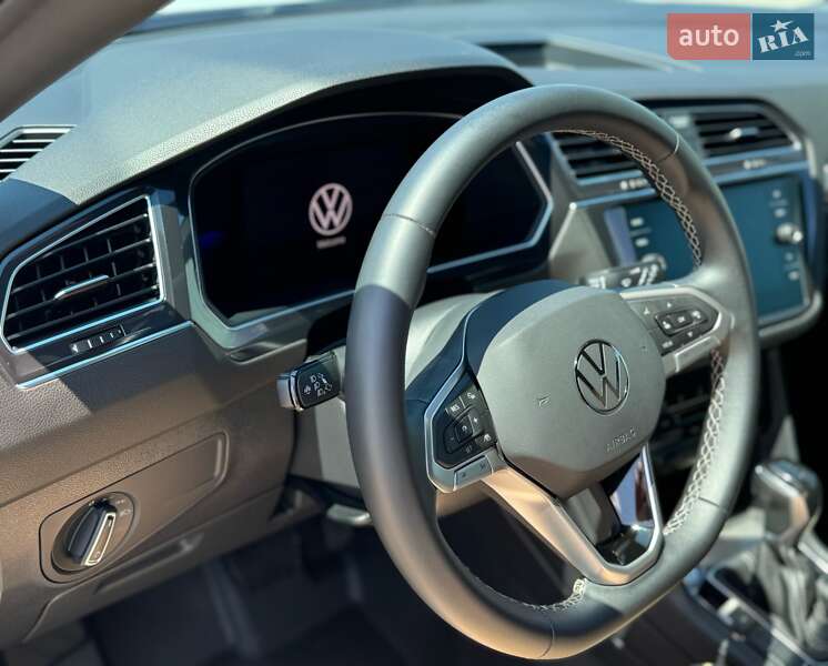 Внедорожник / Кроссовер Volkswagen Tiguan 2022 в Ивано-Франковске
