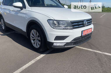 Позашляховик / Кросовер Volkswagen Tiguan 2018 в Рівному