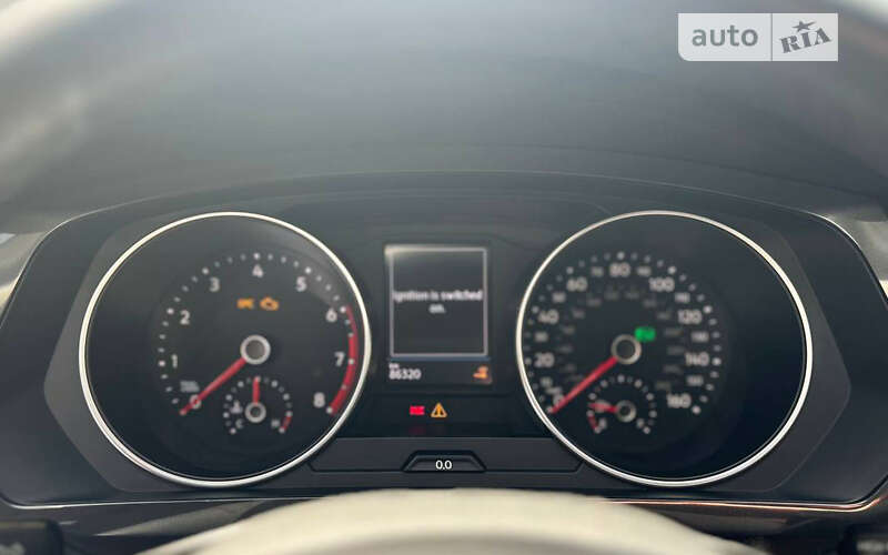 Внедорожник / Кроссовер Volkswagen Tiguan 2018 в Черновцах