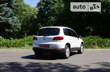 Внедорожник / Кроссовер Volkswagen Tiguan 2014 в Черкассах