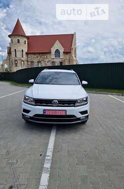 Внедорожник / Кроссовер Volkswagen Tiguan 2018 в Бережанах