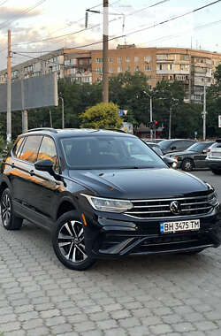 Позашляховик / Кросовер Volkswagen Tiguan 2022 в Одесі