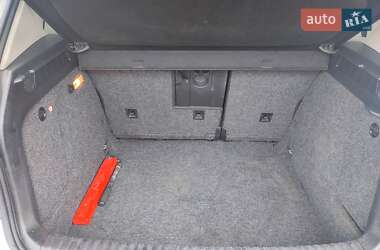 Внедорожник / Кроссовер Volkswagen Tiguan 2010 в 