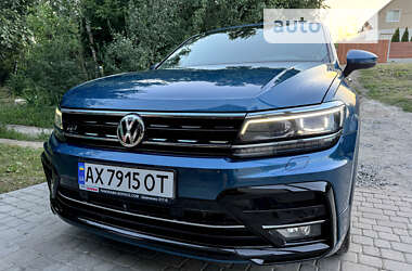 Внедорожник / Кроссовер Volkswagen Tiguan 2018 в Харькове