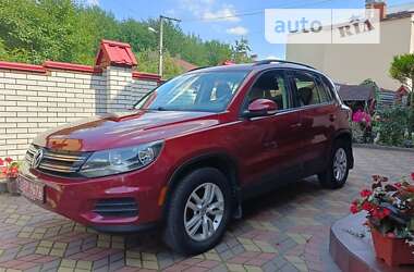 Позашляховик / Кросовер Volkswagen Tiguan 2015 в Львові