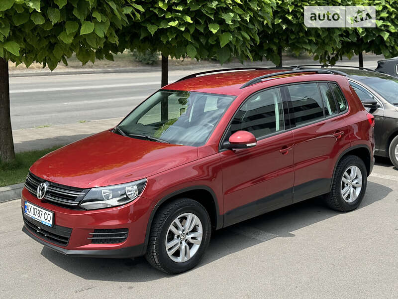 Позашляховик / Кросовер Volkswagen Tiguan 2015 в Дніпрі