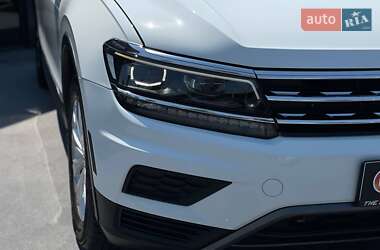 Внедорожник / Кроссовер Volkswagen Tiguan 2018 в Ровно