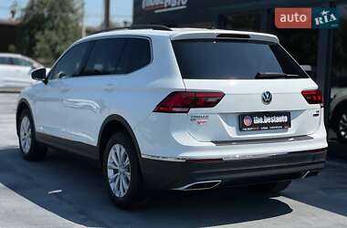 Внедорожник / Кроссовер Volkswagen Tiguan 2018 в Ровно