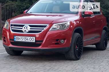 Внедорожник / Кроссовер Volkswagen Tiguan 2011 в Одессе