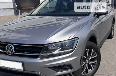 Позашляховик / Кросовер Volkswagen Tiguan 2019 в Дніпрі