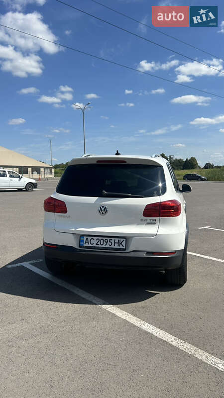 Внедорожник / Кроссовер Volkswagen Tiguan 2012 в Луцке