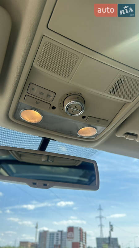 Внедорожник / Кроссовер Volkswagen Tiguan 2012 в Луцке