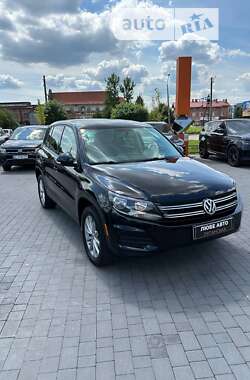 Внедорожник / Кроссовер Volkswagen Tiguan 2013 в Львове