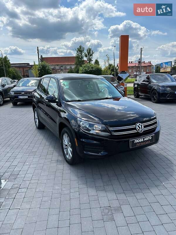 Внедорожник / Кроссовер Volkswagen Tiguan 2013 в 