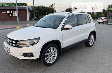 Внедорожник / Кроссовер Volkswagen Tiguan 2012 в Киеве