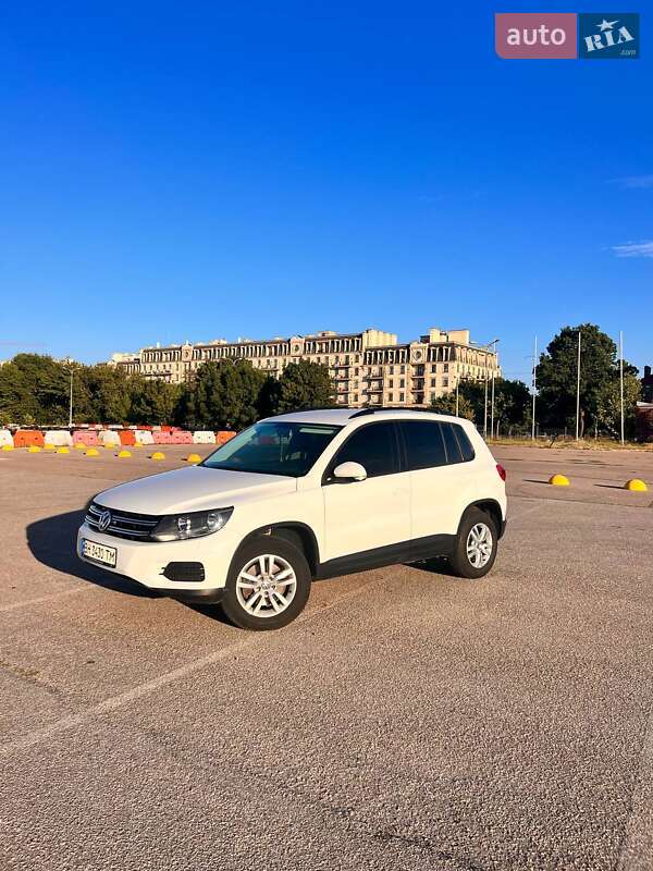 Внедорожник / Кроссовер Volkswagen Tiguan 2014 в Одессе фото 5 Внедорожник / Кроссовер Volkswagen Tiguan 2014 в Одессе