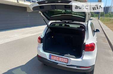 Позашляховик / Кросовер Volkswagen Tiguan 2013 в 