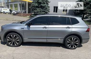 Позашляховик / Кросовер Volkswagen Tiguan 2020 в Дніпрі