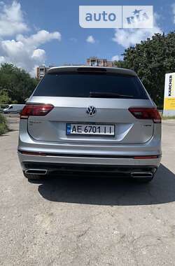 Позашляховик / Кросовер Volkswagen Tiguan 2020 в Дніпрі