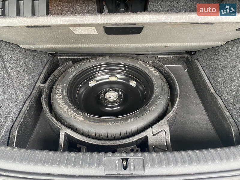 Внедорожник / Кроссовер Volkswagen Tiguan 2017 в Киеве фото 22 Внедорожник / Кроссовер Volkswagen Tiguan 2017 в Киеве