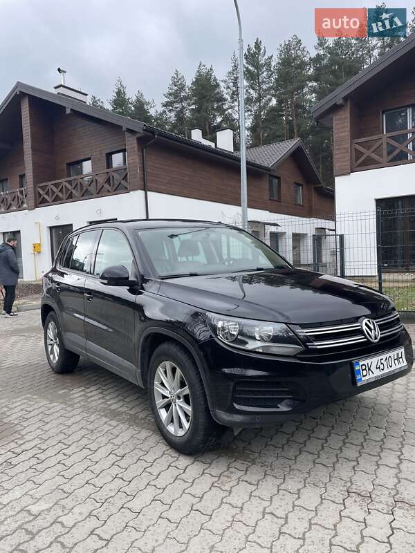 Внедорожник / Кроссовер Volkswagen Tiguan 2014 в Львове фото 5 Внедорожник / Кроссовер Volkswagen Tiguan 2014 в Львове