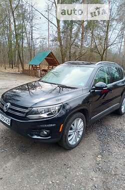 Внедорожник / Кроссовер Volkswagen Tiguan 2014 в Черкассах