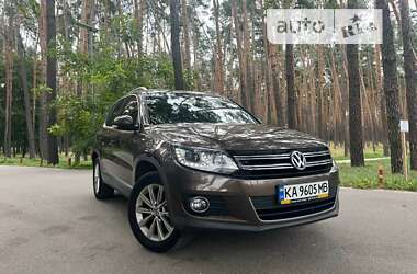 Позашляховик / Кросовер Volkswagen Tiguan 2014 в Києві