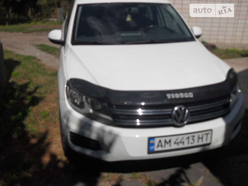 Volkswagen Tiguan 2015