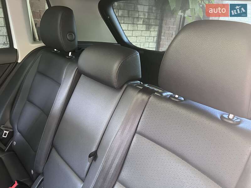 Внедорожник / Кроссовер Volkswagen Tiguan 2016 в Днепре фото 9 Внедорожник / Кроссовер Volkswagen Tiguan 2016 в Днепре