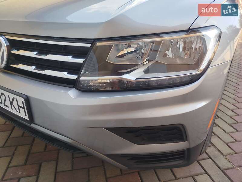 Внедорожник / Кроссовер Volkswagen Tiguan 2021 в Шполе