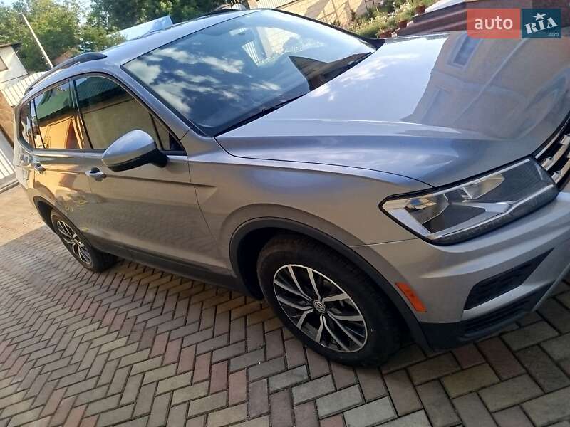 Внедорожник / Кроссовер Volkswagen Tiguan 2021 в Шполе