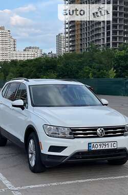 Позашляховик / Кросовер Volkswagen Tiguan 2018 в Києві