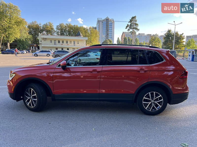 Внедорожник / Кроссовер Volkswagen Tiguan 2019 в Харькове